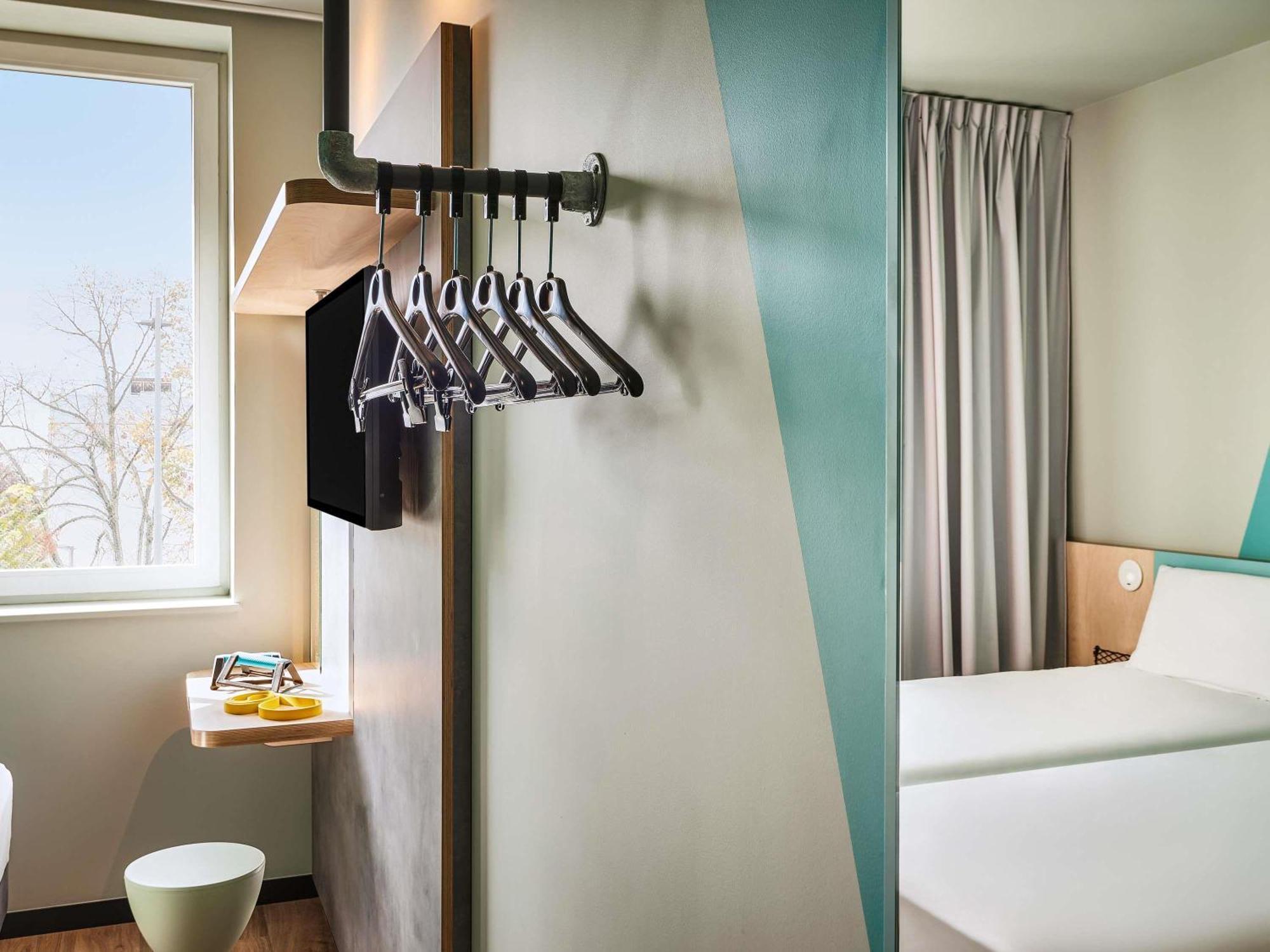 Ibis Budget Brest Sud Plougastel - Hotel Renove Exteriör bild