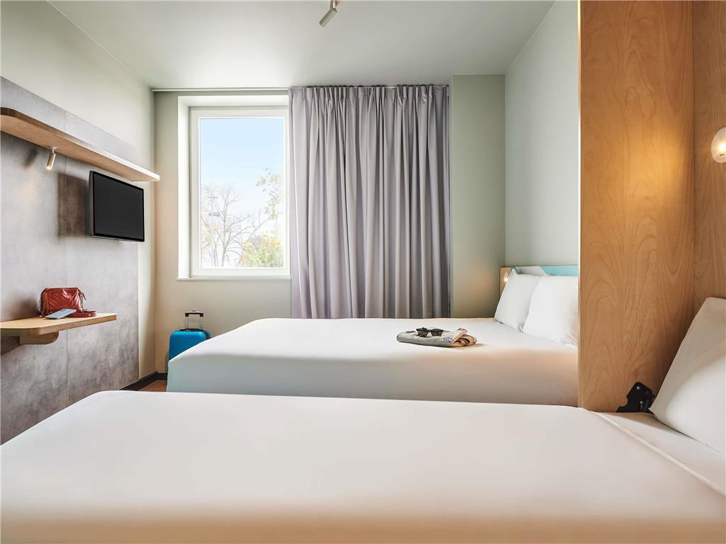 Ibis Budget Brest Sud Plougastel - Hotel Renove Rum bild