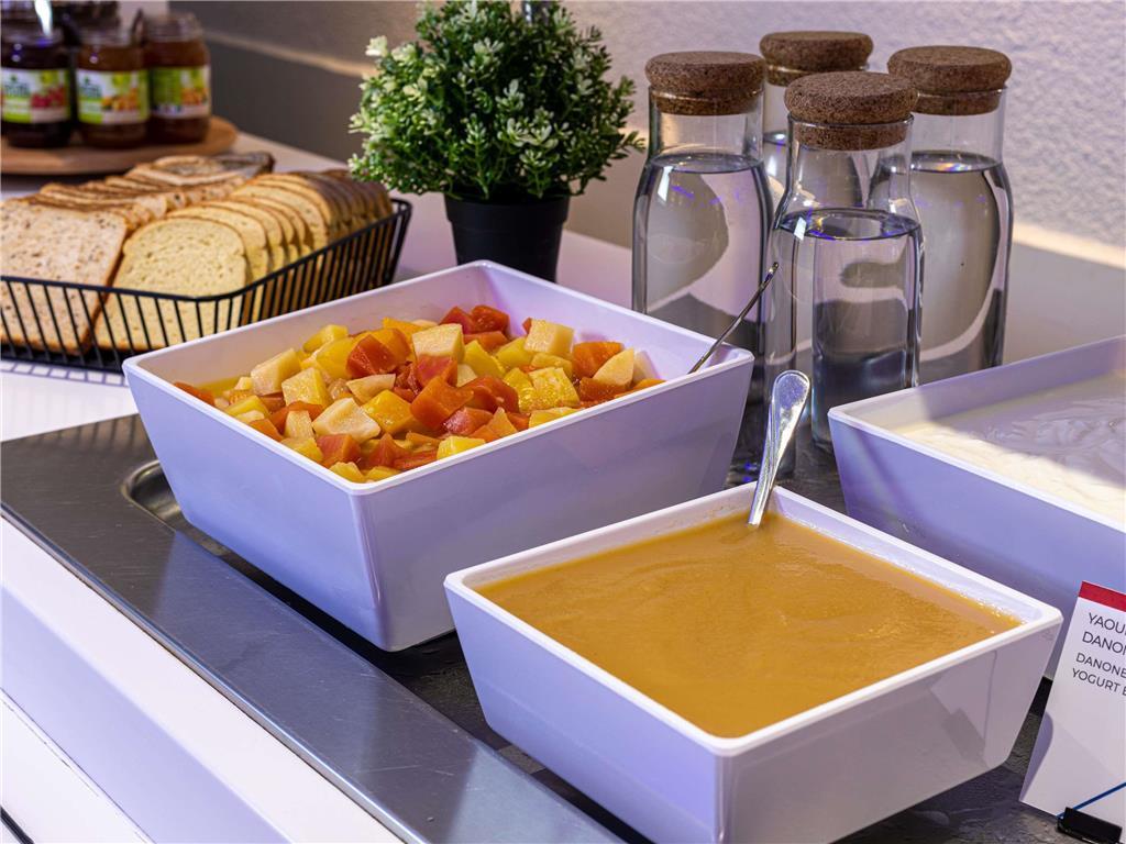 Ibis Budget Brest Sud Plougastel - Hotel Renove Bekvämligheter bild